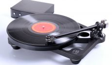 Проигрыватель винила Rega PLANAR 8 (ANIA) black