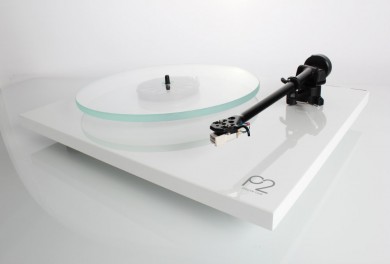 Проигрыватель винила Rega Planar 2 (Carbon MM) white